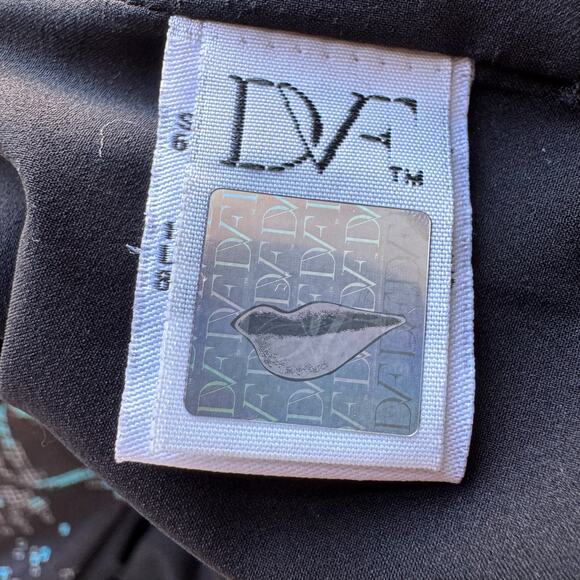 DIANE VON FURSTENBERG Bold Print Black 2 Piece Set - Sheath Dress & Jacket - Picture 14 of 15